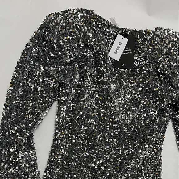 NWT - gorgeous sequin 4th + Reckless silver long sleeve mini dress - size M - Picture 15 of 16